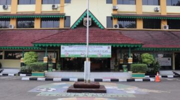 Rencana Rehabilitasi Gedung Kantor kecamatan Cengkareng, Memindahkan Sementara, Ke Area Sport Center Taman Palem Lestari