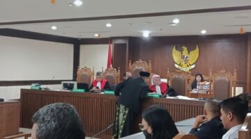 Gelar Sidang Pendidikan SMA Wakil Presiden (Wapres)Di Pengadilan Negeri (PN) Jakarta Pusat