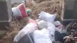 Menumpuk di Samping SPBU Tegal Alur: Tidak Ada Gerakan Bersihkan Sampah dari Kecamatan Kalideres, Jakarta Barat.