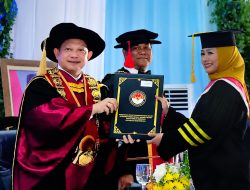 Prestasi Akademik Wali Kota Jakarta Barat, Iin Mutmainnah Resmi Menjadi Doktor Ilmu Pemerintahan