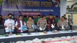 Polres Metro Jakbar Pemusnahan Barang Haram Bahan Baku Karisoprodol